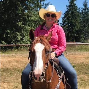 Meet your Posher, Clara